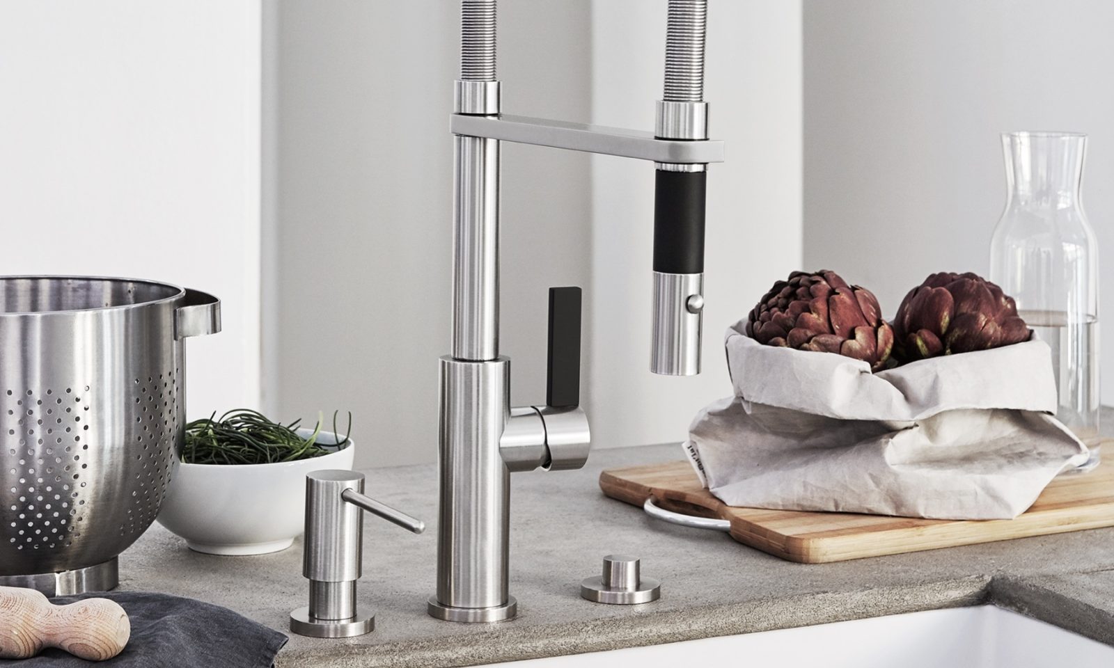 Gourmet Culinary Kitchen Faucet with Pull-Down Spout